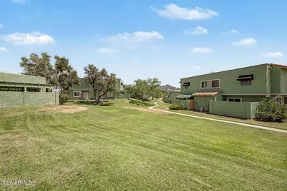803 E Cochise Drive, Phoenix, AZ 85020 - Photo 27