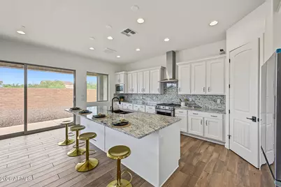 8032 E June Circle, Mesa, AZ 85207 - Photo 5