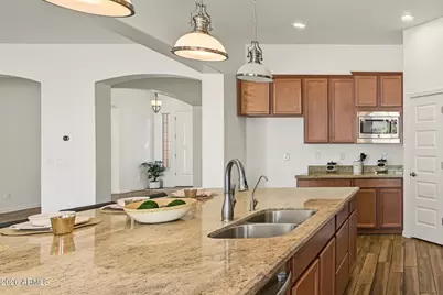 19562 E Walnut Road, Queen Creek, AZ 85142 - Photo 7