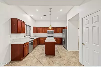 15523 W Central Street, Surprise, AZ 85374 - Photo 15