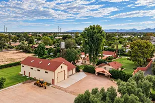 253 E Tremaine Dr, Chandler, AZ 85225 - Photo 63