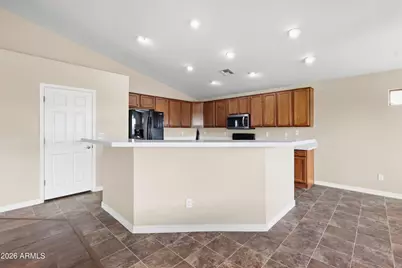 2501 S 255th Drive, Buckeye, AZ 85326 - Photo 7