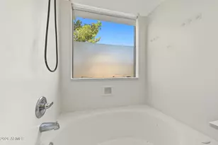 10842 W Carlota Ln, Peoria, AZ 85373 - Photo 19