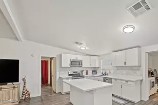 10244 N Geronimo Dr, Casa Grande, AZ 85122 - Photo 13