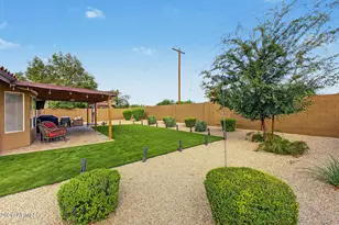 981 S Canal Dr, Gilbert, AZ 85296 - Photo 27