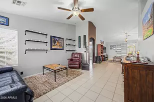 981 S Canal Dr, Gilbert, AZ 85296 - Photo 3
