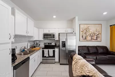 2257 W Echo Lane, Phoenix, AZ 85021 - Photo 11