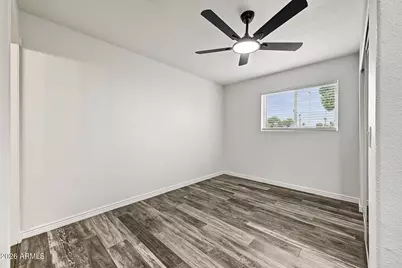 8221 N 31st Avenue, Phoenix, AZ 85051 - Photo 13