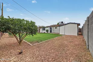 8221 N 31st Ave, Phoenix, AZ 85051 - Photo 27