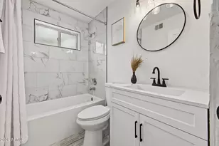 8221 N 31st Ave, Phoenix, AZ 85051 - Photo 19