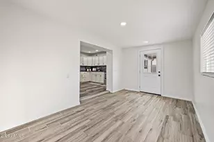 8221 N 31st Ave, Phoenix, AZ 85051 - Photo 7
