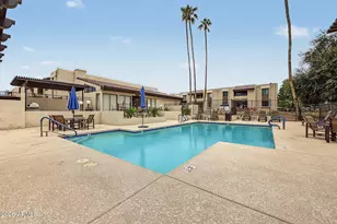 3825 E Camelback Rd, Phoenix, AZ 85018 - Photo 11