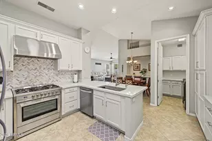 8163 N 13th Wy, Phoenix, AZ 85020 - Photo 13