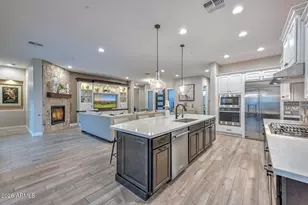 11612 W Candelilla Way, Peoria, AZ 85383 - Photo 17
