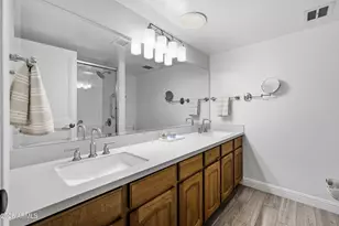 9601 N 35th Pl, Phoenix, AZ 85028 - Photo 23