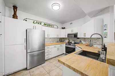 9550 E Thunderbird Road #125, Scottsdale, AZ 85260 - Photo 13