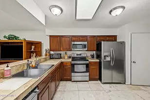 1760 E Jacinto Cir, Mesa, AZ 85204 - Photo 7