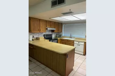 3932 W Becker Lane, Phoenix, AZ 85029 - Photo 3