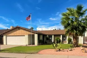 3932 W Becker Ln, Phoenix, AZ 85029 - Photo 1