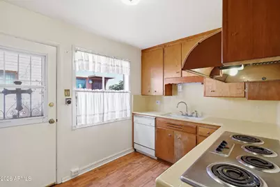 170 E Coronado Road #62, Phoenix, AZ 85004 - Photo 17
