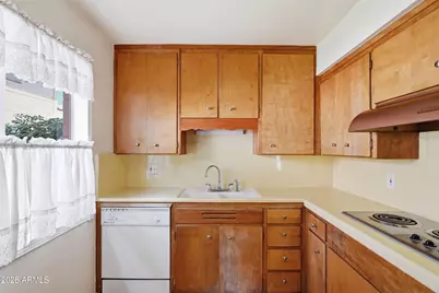 170 E Coronado Road #62, Phoenix, AZ 85004 - Photo 15