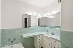 170 E Coronado Rd, Phoenix, AZ 85004 - Photo 27