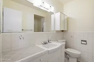 170 E Coronado Rd, Phoenix, AZ 85004 - Photo 35
