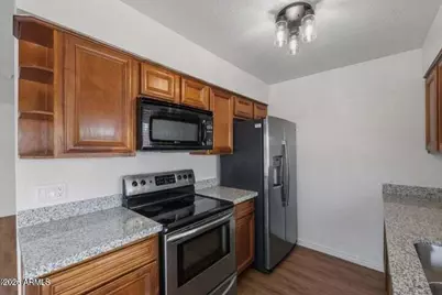 5656 W Alice Avenue, Glendale, AZ 85302 - Photo 3