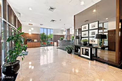 2323 N Central Avenue #1804, Phoenix, AZ 85004 - Photo 3