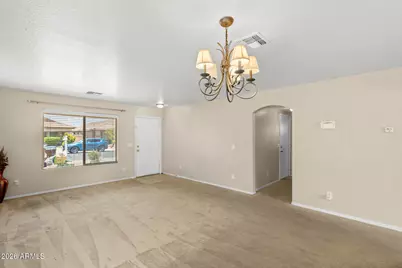 691 E Christopher Street, San Tan Valley, AZ 85140 - Photo 11