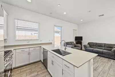 17599 W Victory Street, Goodyear, AZ 85338 - Photo 13