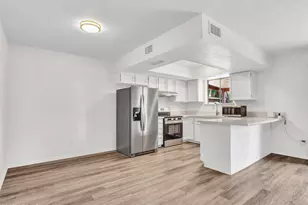1842 E Grove Cir, Mesa, AZ 85204 - Photo 17