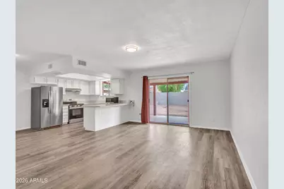 1842 E Grove Circle, Mesa, AZ 85204 - Photo 3