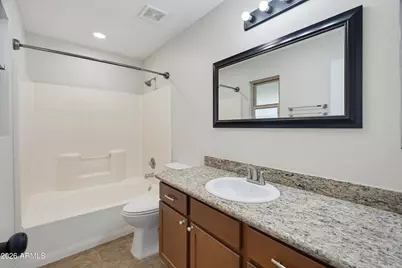 9168 W Saint John Road, Peoria, AZ 85382 - Photo 17