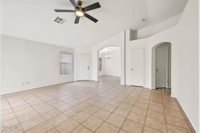3357 E Blackhawk Drive, Phoenix, AZ 85050 - Photo 7