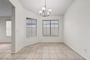 3357 E Blackhawk Dr, Phoenix, AZ 85050 - Photo 9