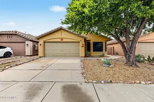 3357 E Blackhawk Dr, Phoenix, AZ 85050 - Photo 1