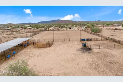 52315 W Dune Shadow Road, Maricopa, AZ 85139 - Photo 11