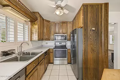 1251 N Gilbert Road, Mesa, AZ 85203 - Photo 7