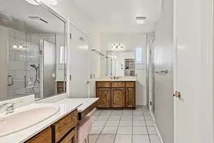 1251 N Gilbert Rd, Mesa, AZ 85203 - Photo 15