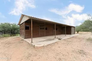 6610 S Cavalry Ln, Hereford, AZ 85615 - Photo 25