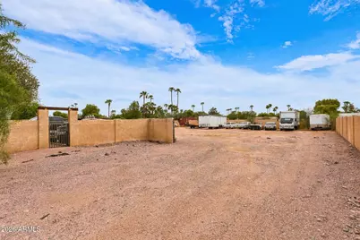 8601 E Cactus Road, Scottsdale, AZ 85260 - Photo 35