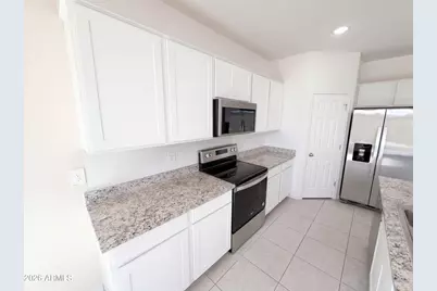 4617 S 108th Avenue, Tolleson, AZ 85353 - Photo 7