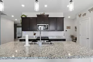 19929 W Annika Dr, Litchfield Park, AZ 85340 - Photo 9