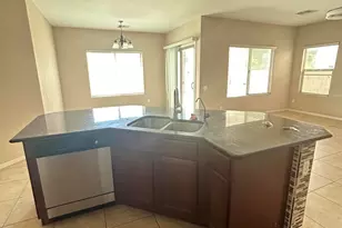 2027 W Monte Cristo Ave, Phoenix, AZ 85023 - Photo 7