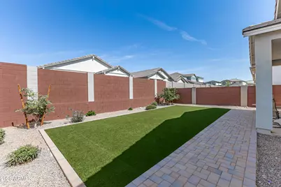10240 W Lone Cactus Drive, Peoria, AZ 85382 - Photo 9