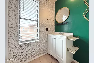 10402 N 10th Street #3, Phoenix, AZ 85020 - Photo 11