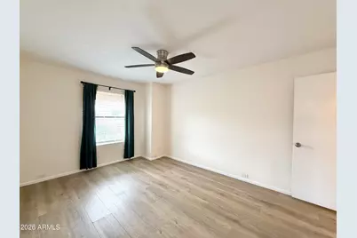 10402 N 10th Street #3, Phoenix, AZ 85020 - Photo 9
