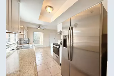 10402 N 10th Street #3, Phoenix, AZ 85020 - Photo 5