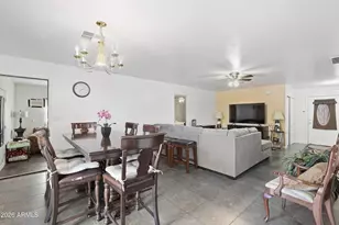 723 S Saguaro Dr, Apache Junction, AZ 85120 - Photo 9